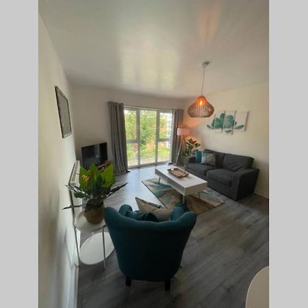 27 Lock Keepers Court By Mia Living Spacious 2 Bedroom Apartment With Free Parking Cardiff Eksteriør bilde