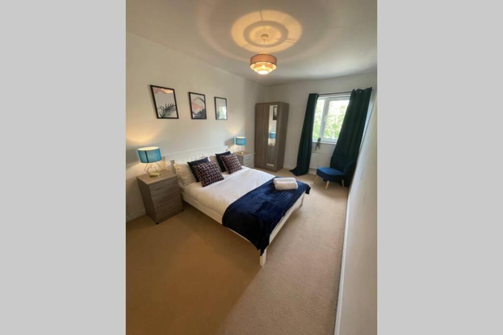 27 Lock Keepers Court By Mia Living Spacious 2 Bedroom Apartment With Free Parking Cardiff Eksteriør bilde