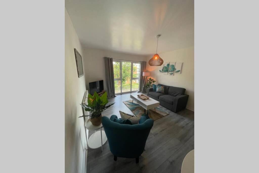 27 Lock Keepers Court By Mia Living Spacious 2 Bedroom Apartment With Free Parking Cardiff Eksteriør bilde